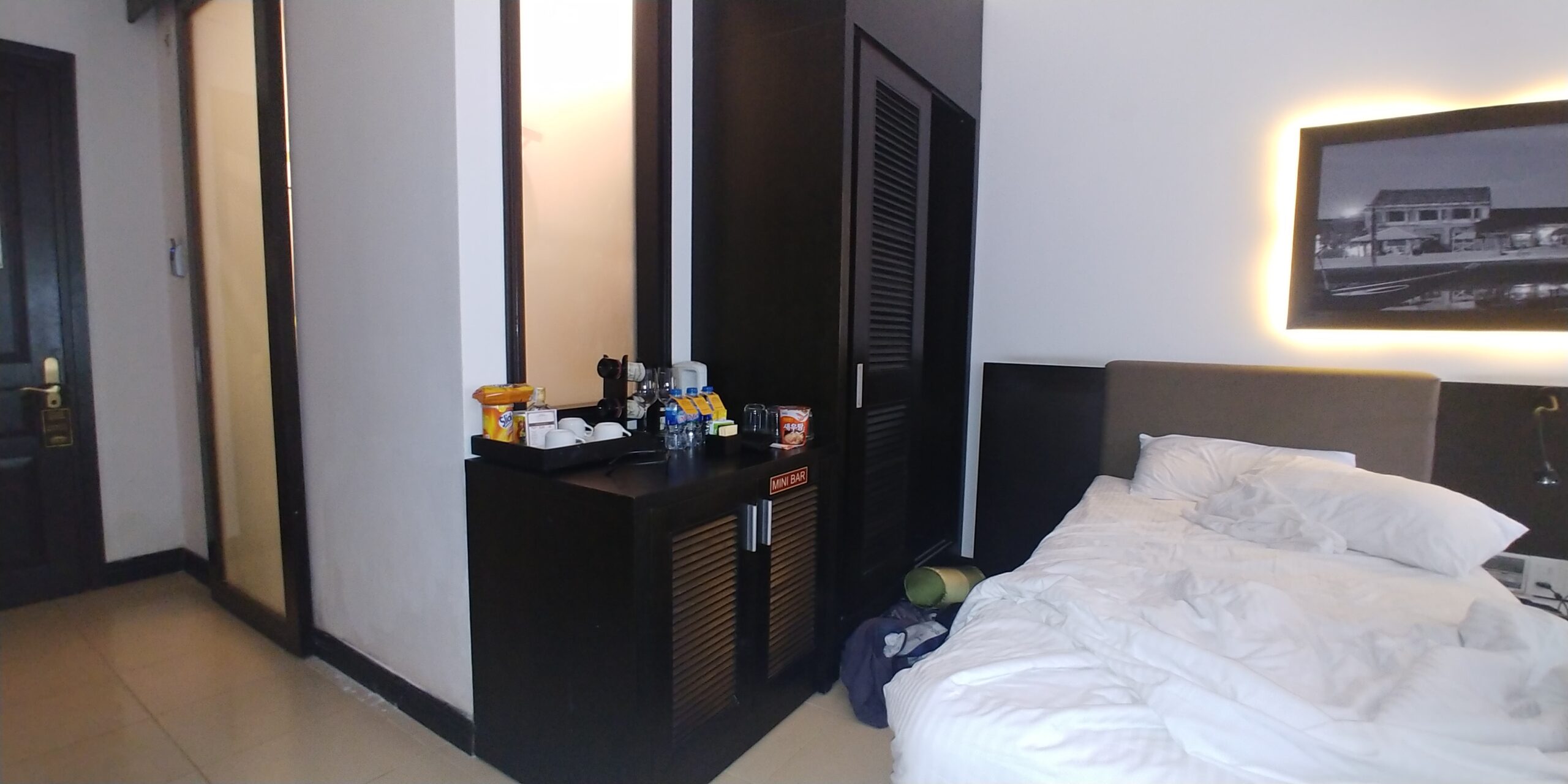 호텔 방 전경