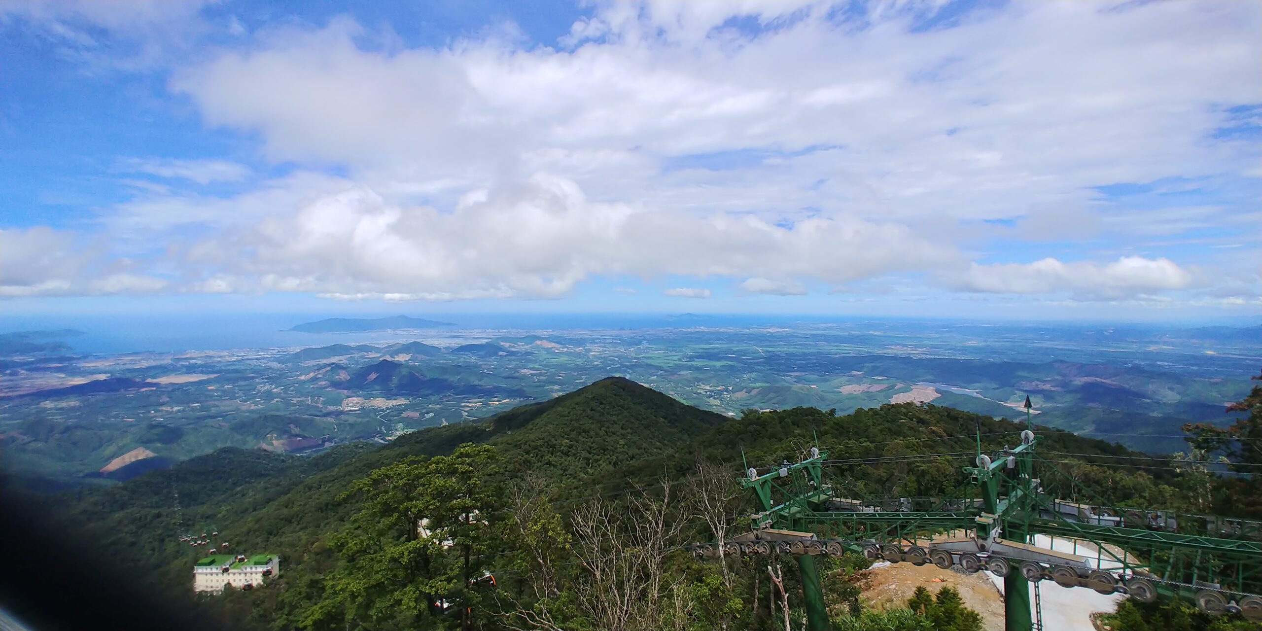 다리 위에서 본 풍경