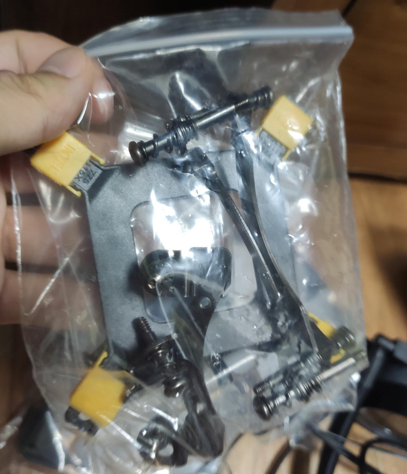 장착용 부품 봉투