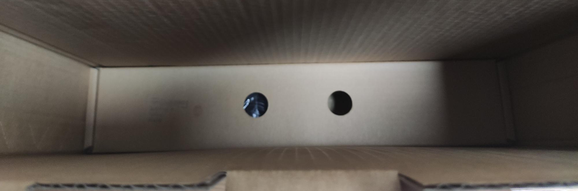 내부 액세서리 박스