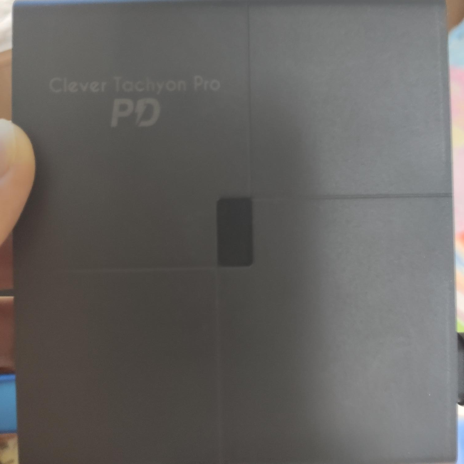 본체 전면 디자인