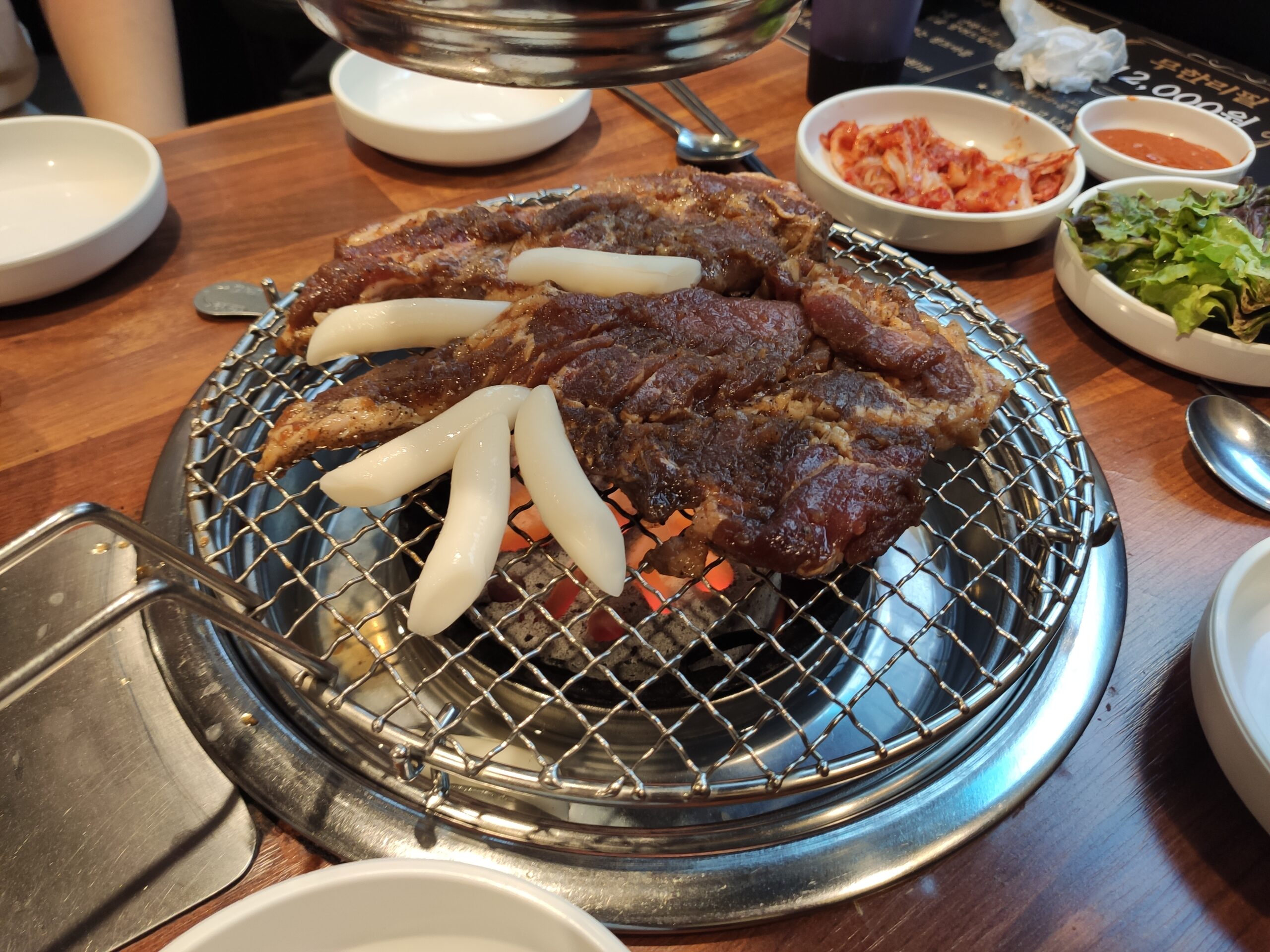 고기 굽는 모습