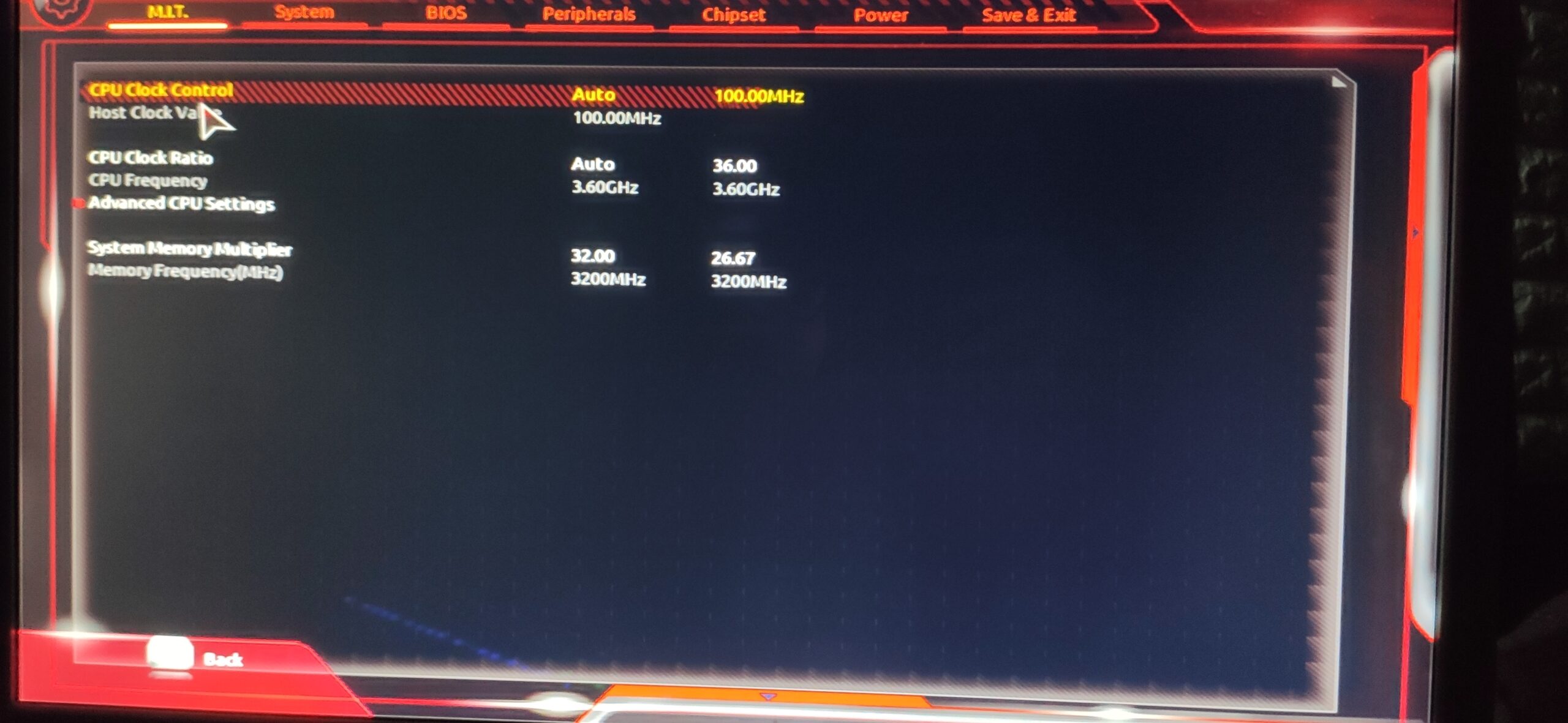 클럭을 설정하는 창