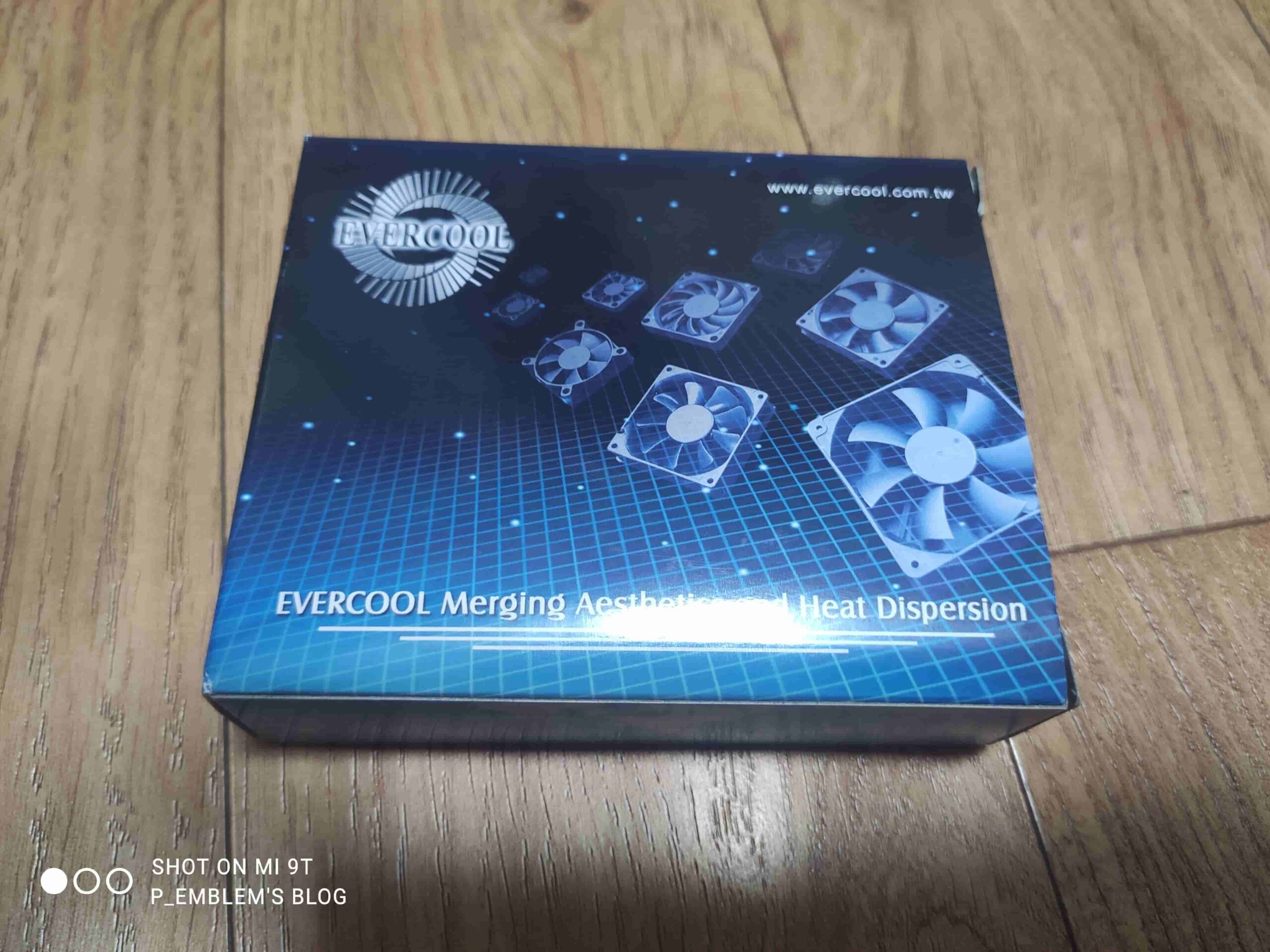 벨류텍 미니 냉/온장고 VR-006L 무소음 개조하기 2 에버쿨 92MM 팬 박스