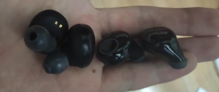 뮤토리 A3 Plus와 R1 크기 비교