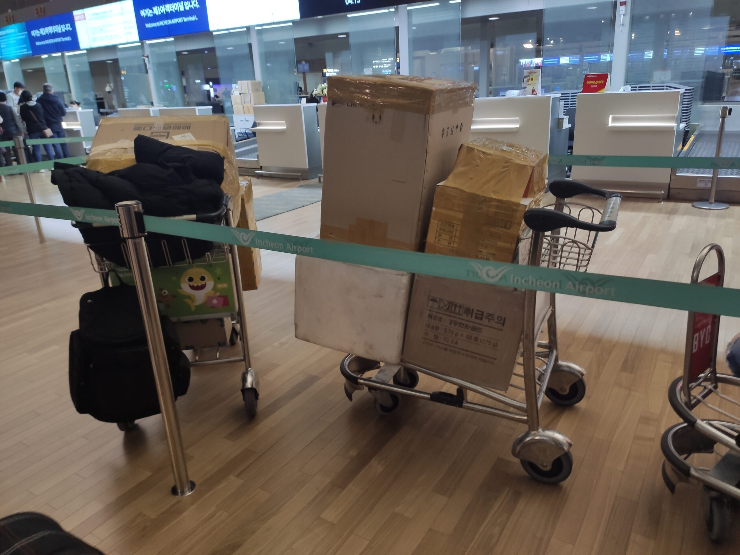 베트남 여행객들의 수많은 짐