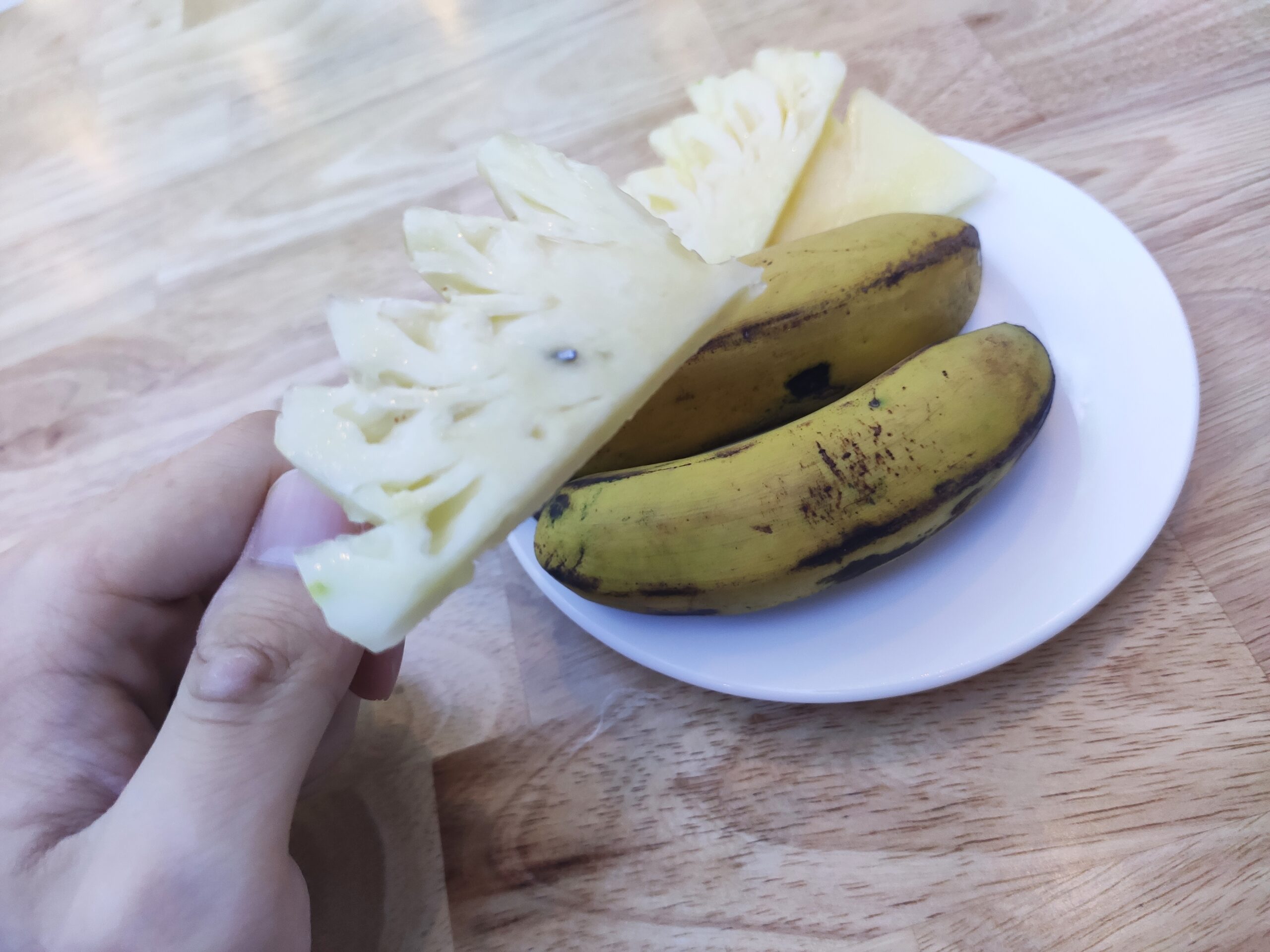 깟바 선라이즈 호텔 조식 과일